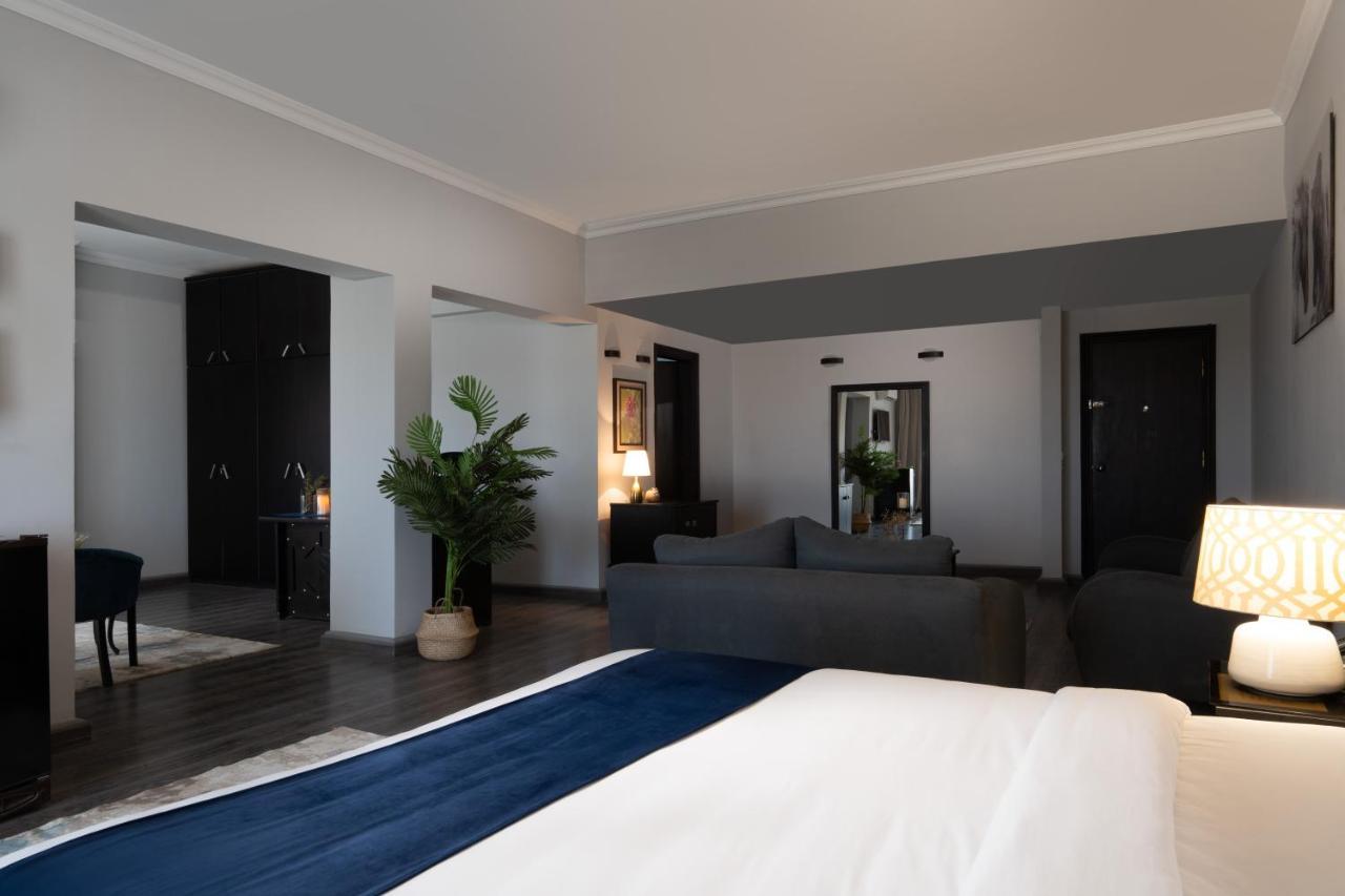 Assiut Cement Hotel Екстериор снимка