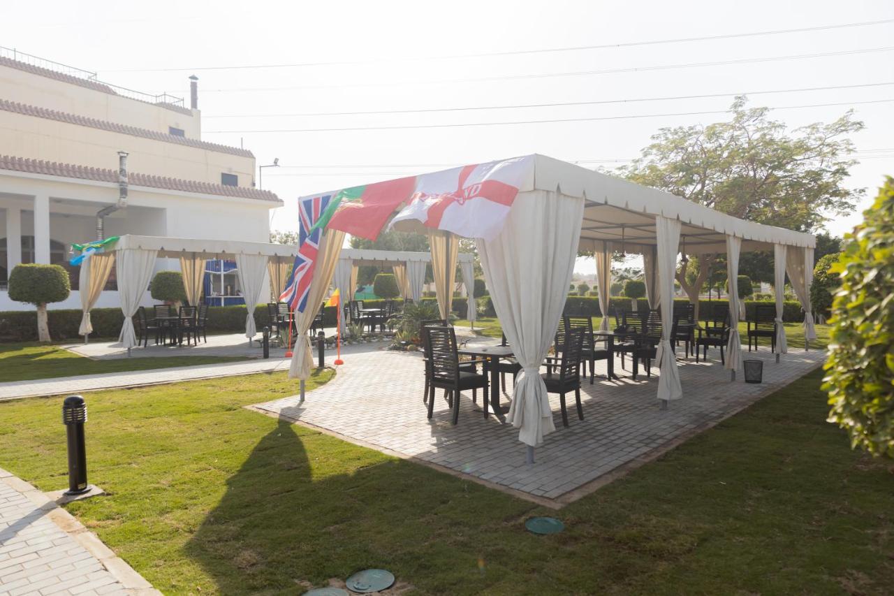 Assiut Cement Hotel Екстериор снимка