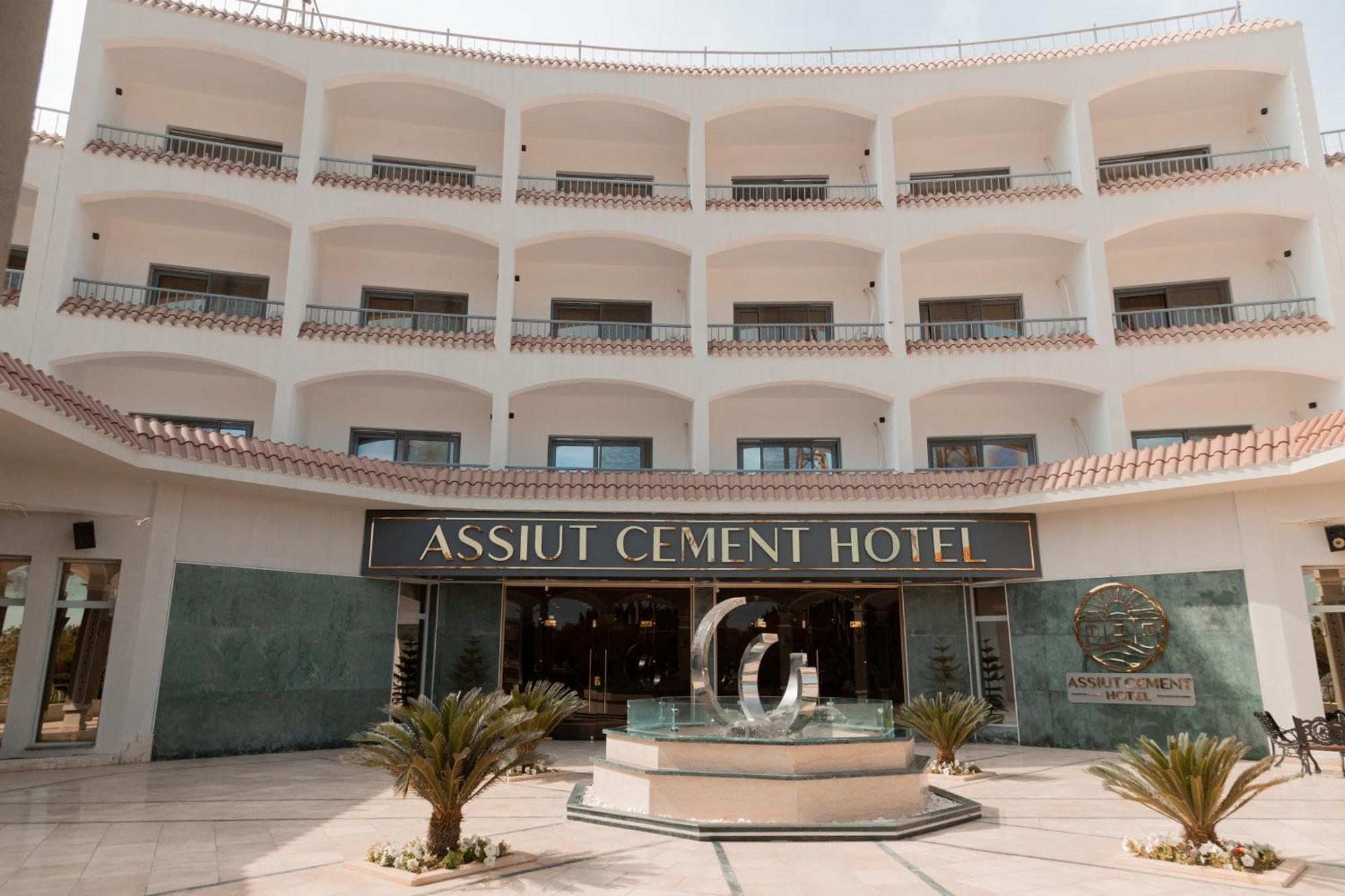 Assiut Cement Hotel Екстериор снимка