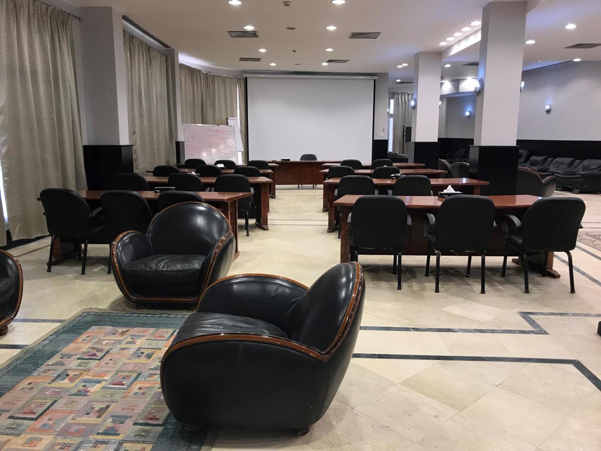 Assiut Cement Hotel Екстериор снимка